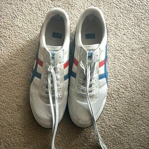 Men’s Onitsuka Tiger size 12. Light Gray with red and blue.